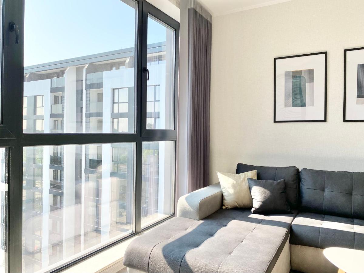 Private Apartment For 4 Guests And Parking Plovdiv Ngoại thất bức ảnh
